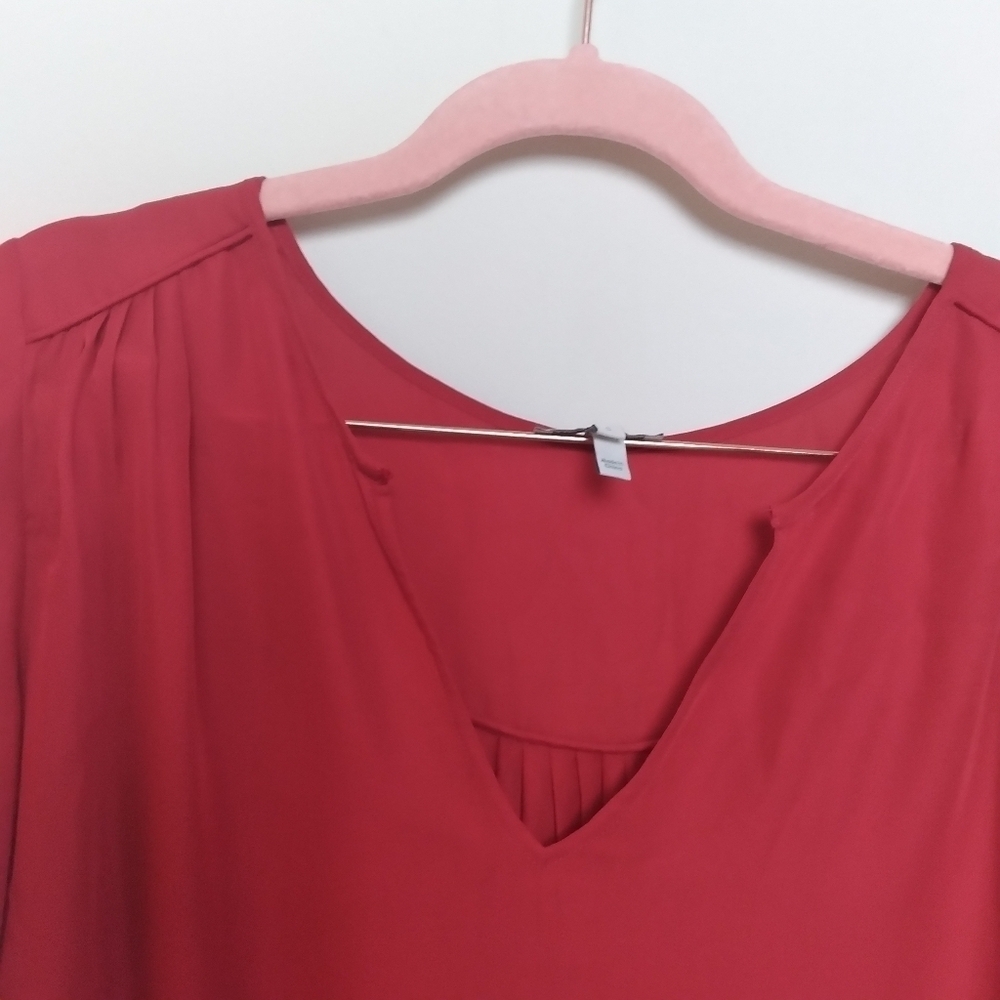 Joie Red 100% Silk Long Sleeve V Neck Flowy Blouse Size Small - Picture 3 of 7